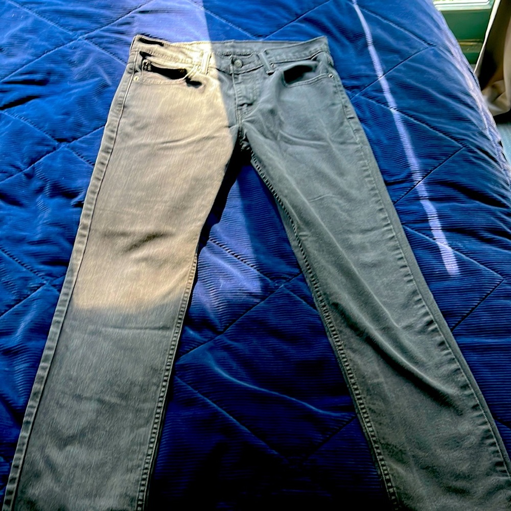 Men’s Levi’s black 511’s